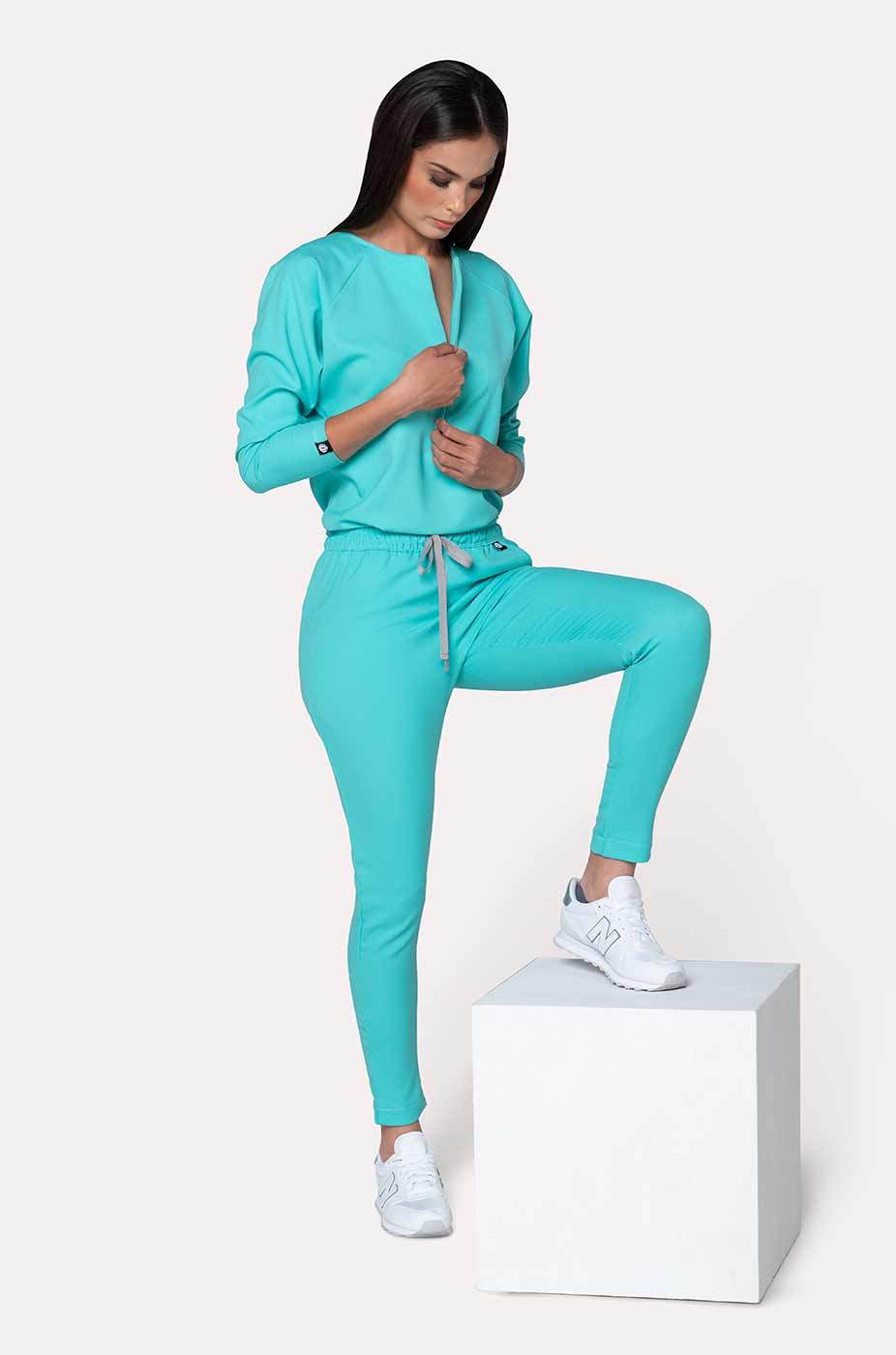 Filipina Fall Menta